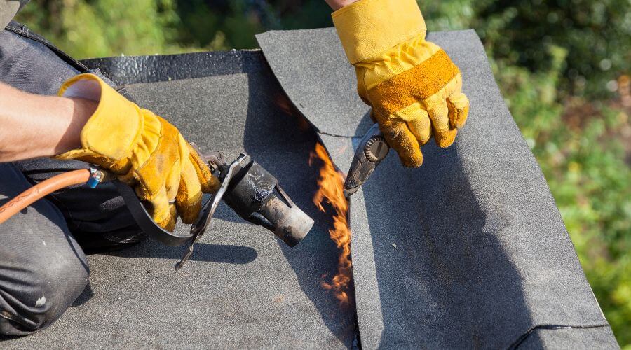 Professional flood damage restoration services in Horse Branch, KY